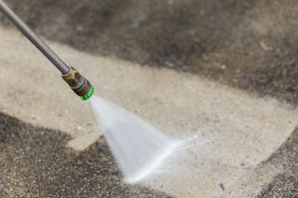 Cost of Garage Floor Power Washing in Saint Augustine