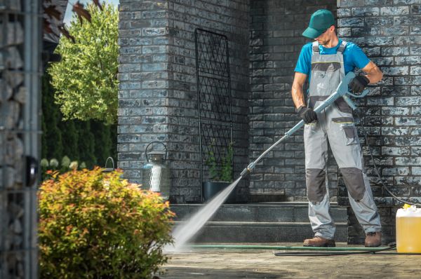 Cost of Outside House Cleaning in Saint Augustine