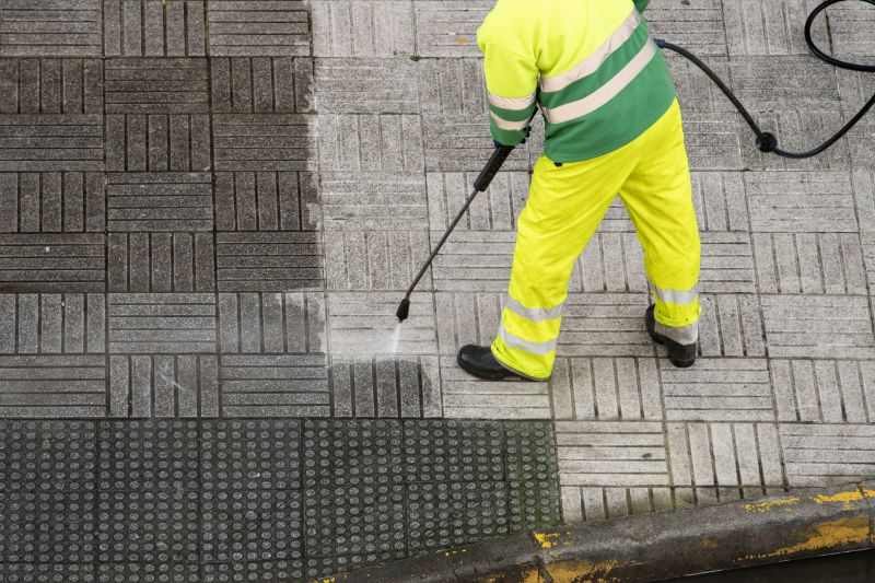 Sidewalk Pressure Cleaning